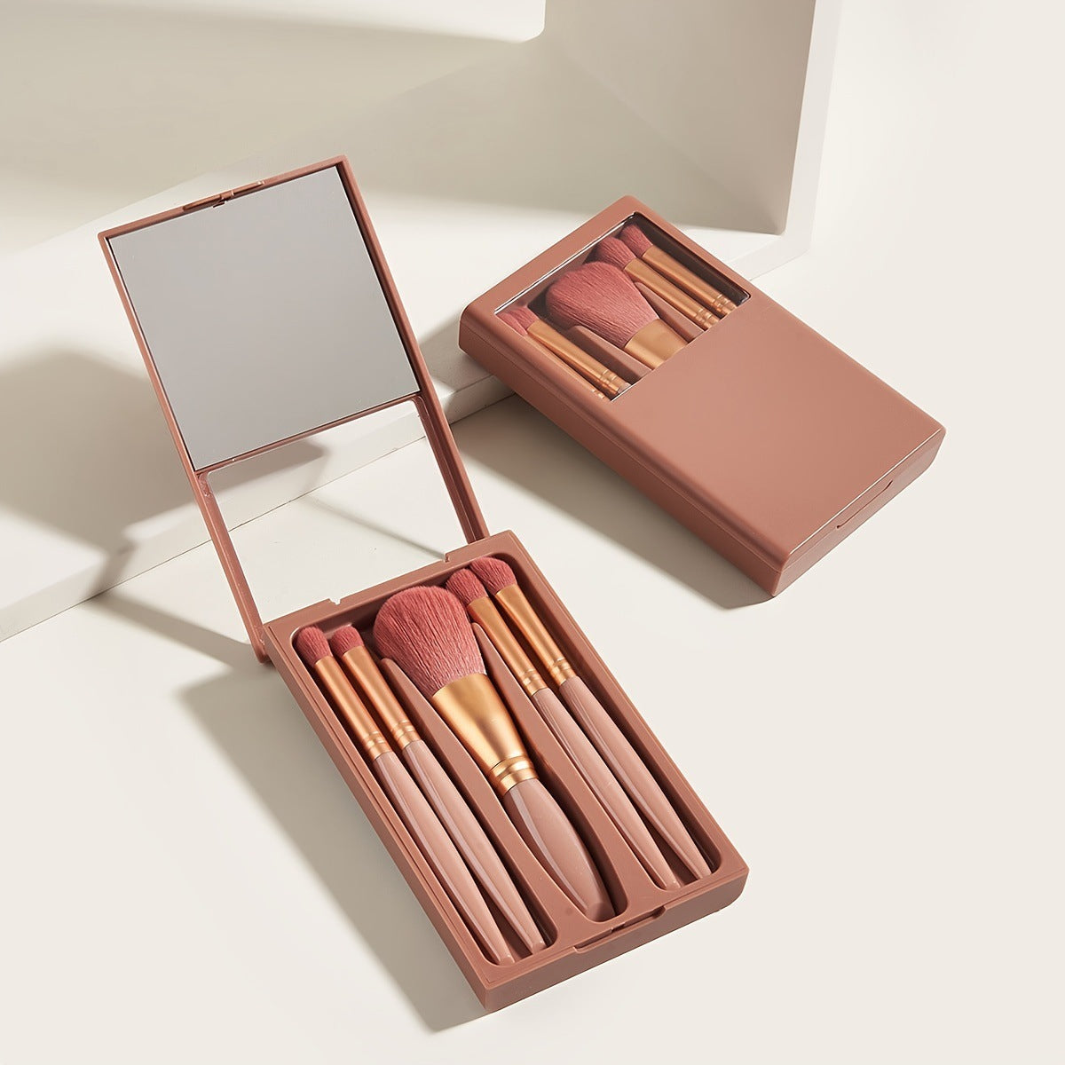 5 PCs Makeup Brushes With Mirror Travel Set LadyShow.Store