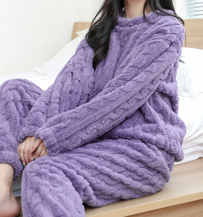 Winter Coral Velvet Pajama Set – Warm Pullover & Pants Pi-Mart