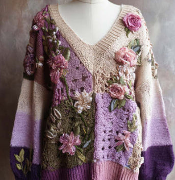 Women's Casual Vintage Bohemian V-neck Top With Ethnic-style Long Sleeves LadyShow.Store