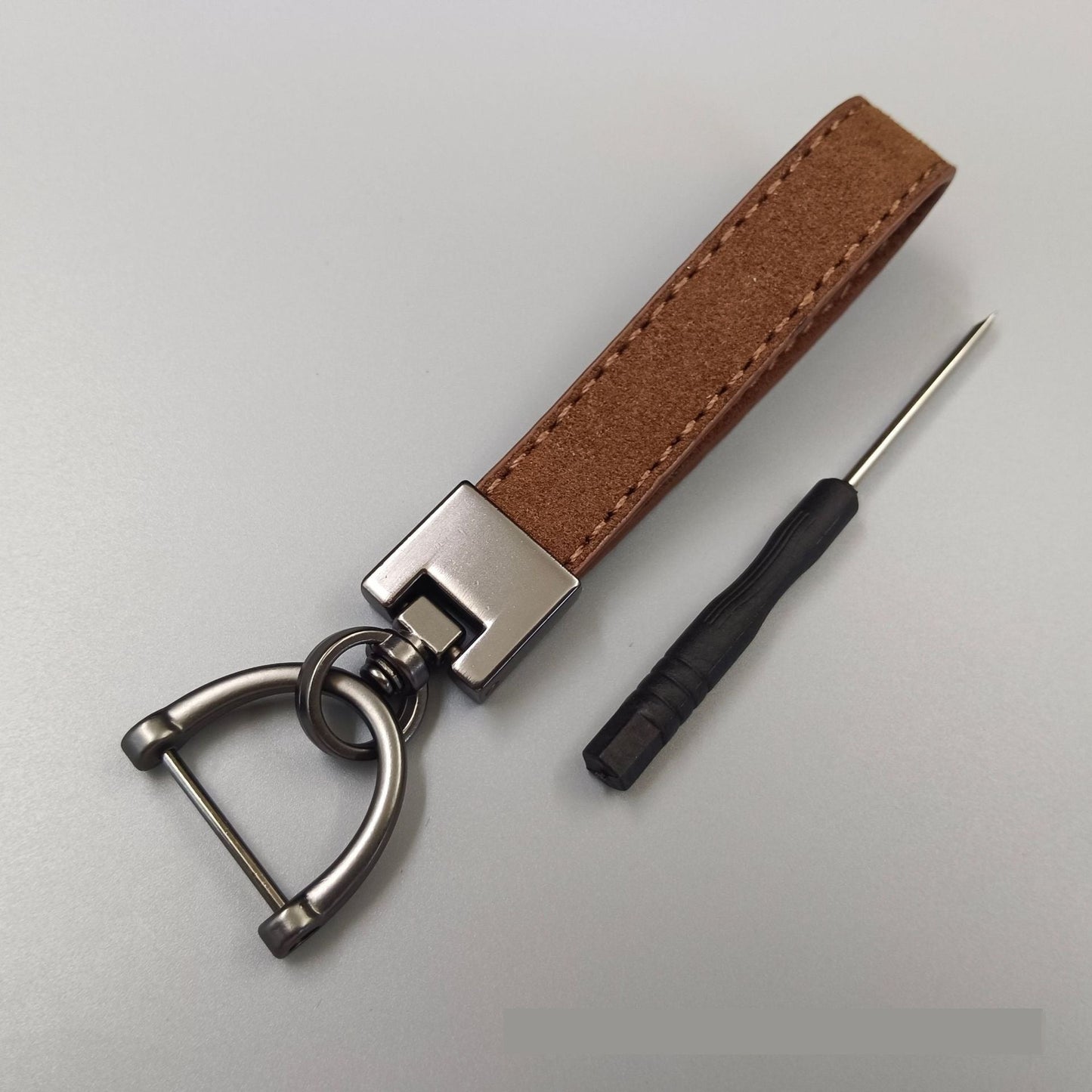 Fashion Creative Car Metal Keychains Pendant LadyShow.Store