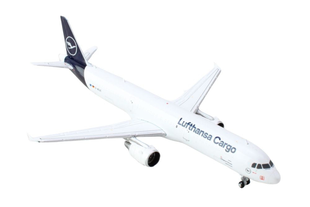 Airbus A321P2F Commercial Aircraft "Lufthansa Cargo" (D-AEUC) White with Blue Tail 1/400 Diecast Model Airplane by GeminiJets LuxuryLifeWay Online Store