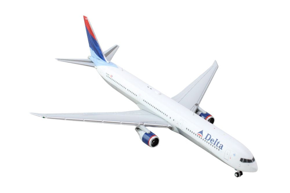 Boeing 767-400ER Commercial Aircraft "Delta Air Lines" (N829MH) White with Red and Blue Tail 1/400 Diecast Model Airplane by GeminiJets LuxuryLifeWay Online Store
