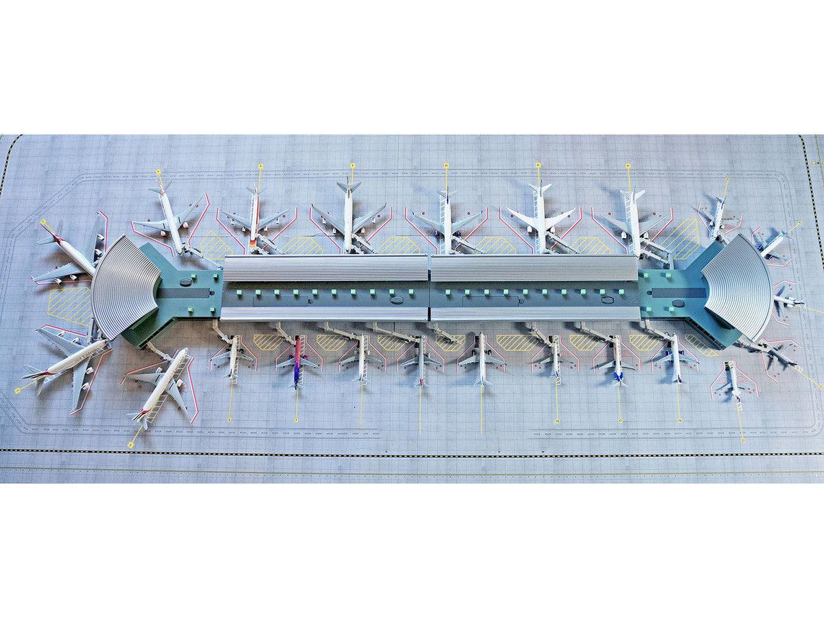 Deluxe Airport Mat for 1/400 Scale Models by GeminiJets LuxuryLifeWay Online Store