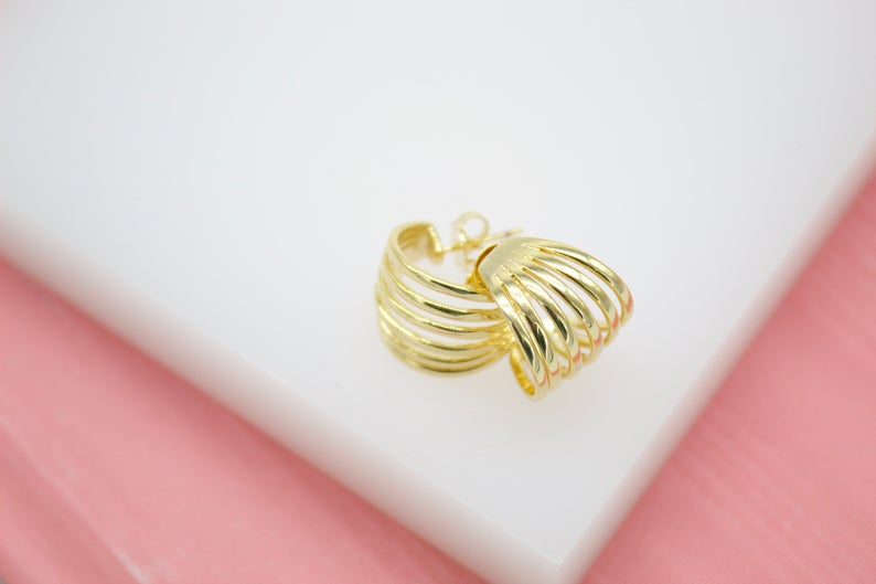 18K Gold Filled Striped Design Stud Earring (L26) LuxuryLifeWay Online Store