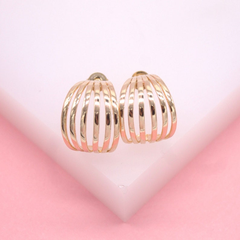 18K Gold Filled Striped Design Stud Earring (L26) LuxuryLifeWay Online Store