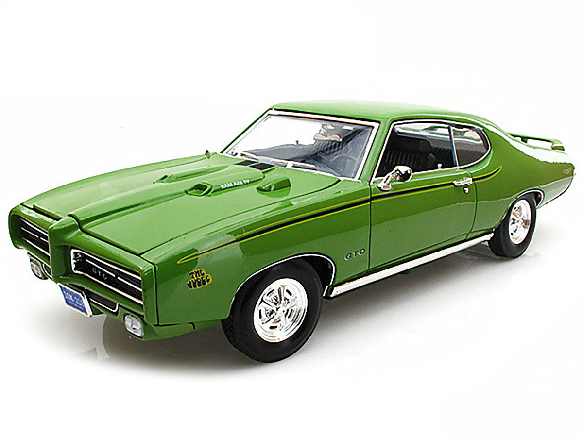 1969 Pontiac GTO Judge Green 1/18 Diecast Car Model by Motormax LuxuryLifeWay Online Store