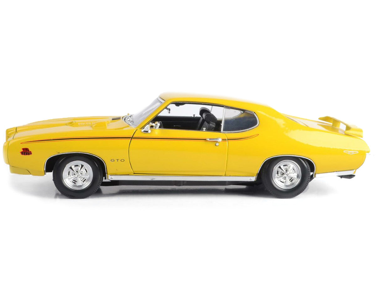 1969 Pontiac GTO Judge Yellow 1/18 Diecast Model Car by Motormax LuxuryLifeWay Online Store