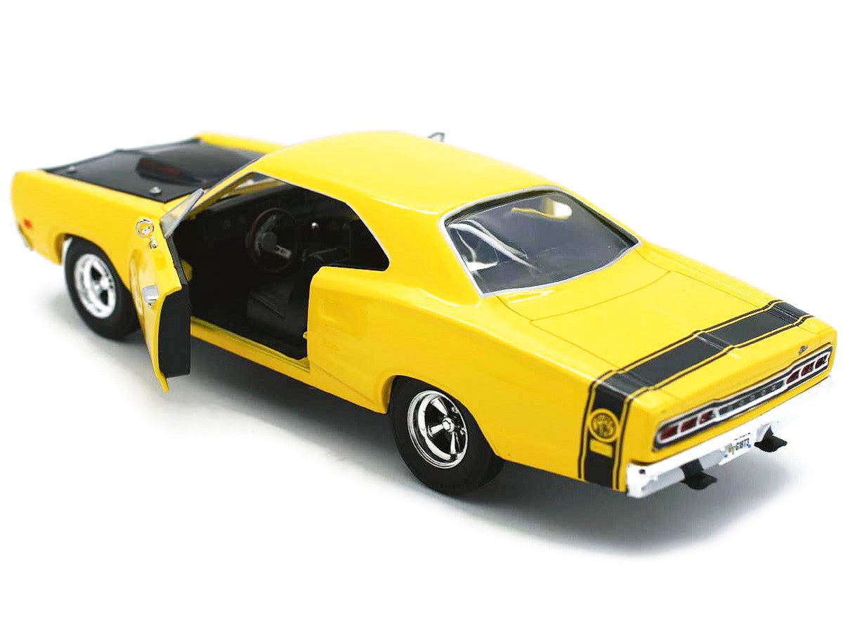 1969 Dodge Coronet Super Bee Yellow 1/24 Diecast Car Model by Motormax LuxuryLifeWay Online Store