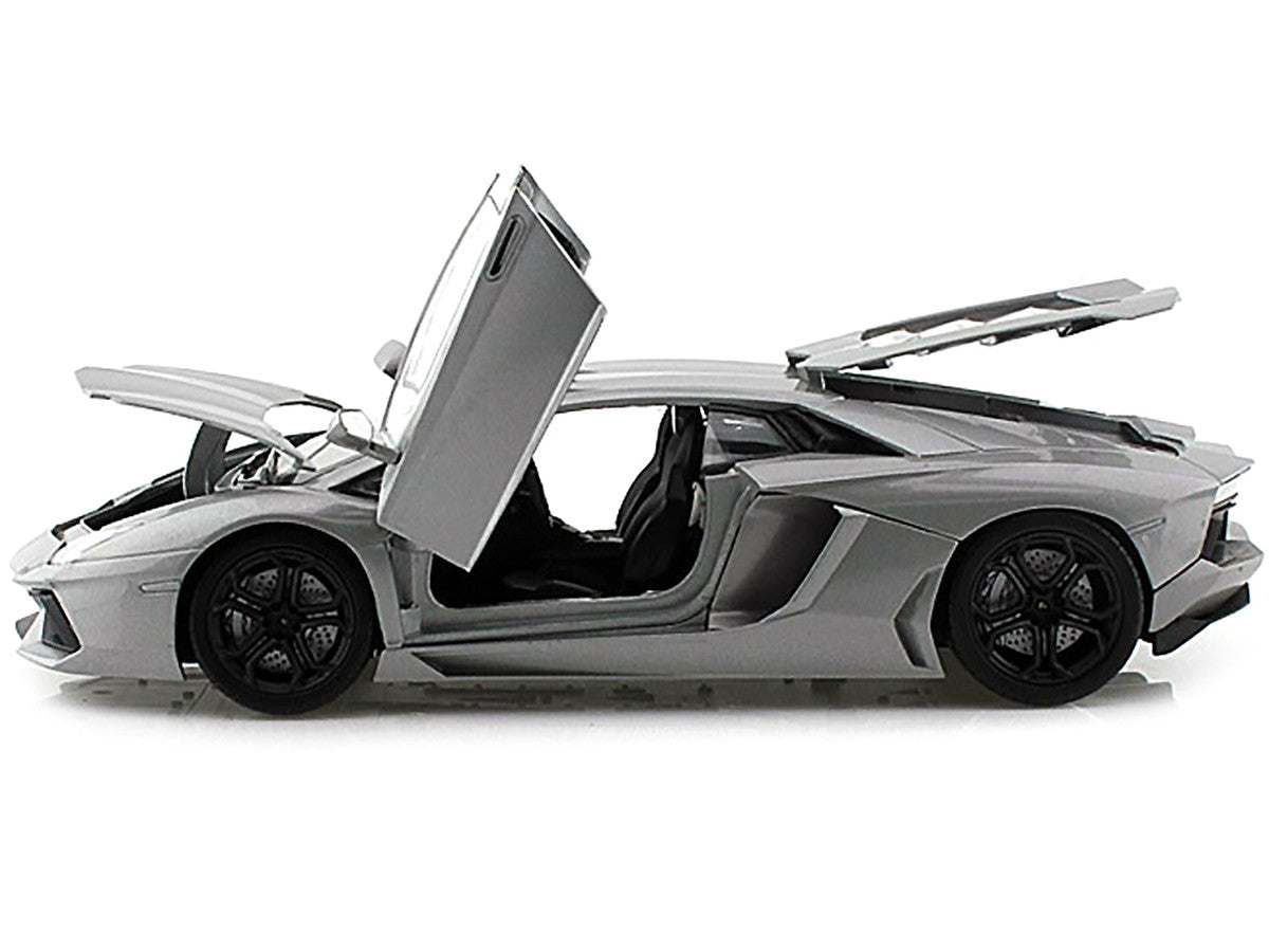 Lamborghini Aventador LP700-4 Gray Metallic 1/18 Diecast Model Car by Motormax LuxuryLifeWay Online Store