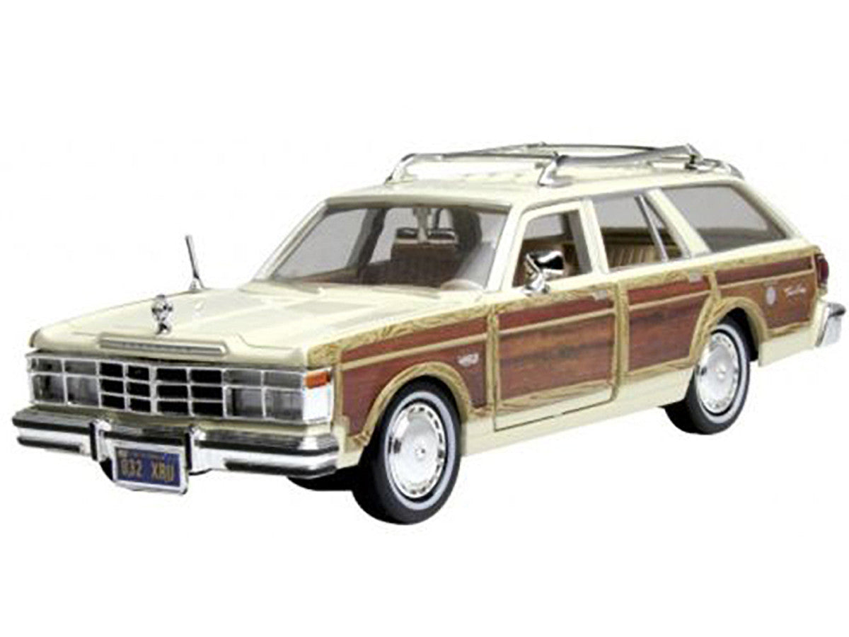 1979 Chrysler Lebaron Town & Country Cream 1/24 Diecast Model Car by Motormax LuxuryLifeWay Online Store