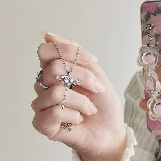 Heart Wings Necklace Pi-Mart