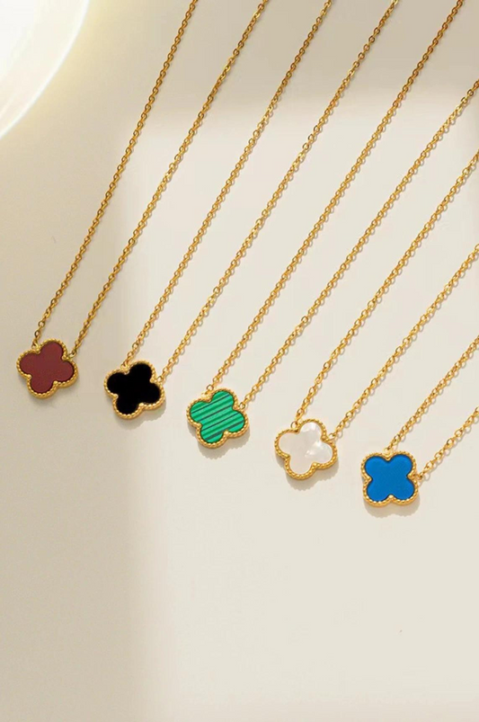Clover Necklace Pi-Mart